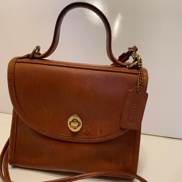 Coach Handbags - Vintage Coach handbag